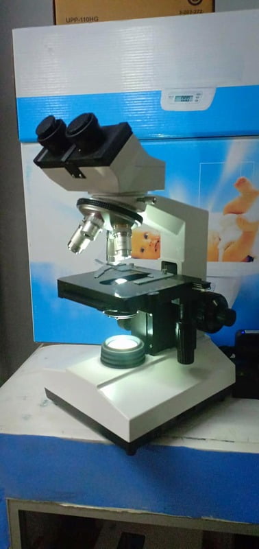 Microscope Binocular 107BN LED