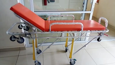 Emergency Ambulance Stretcher Trolley Self Loading